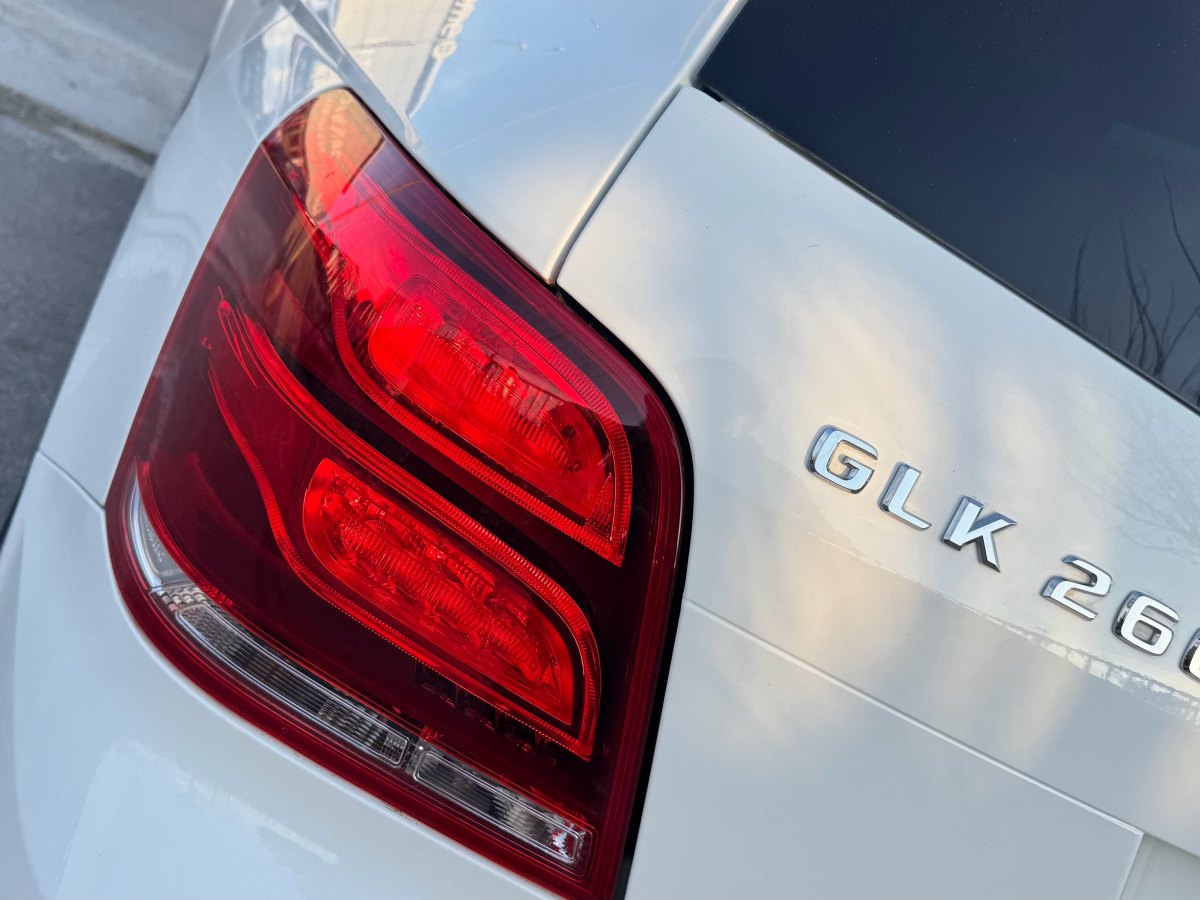 奔馳 奔馳GLK級(jí)  2015款 GLK 260 4MATIC 時(shí)尚型 極致版圖片