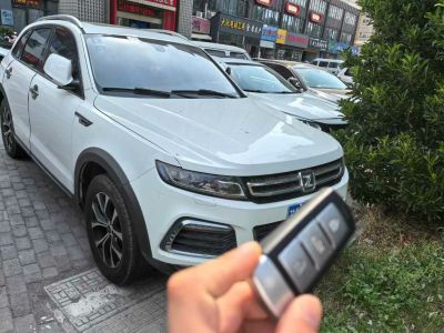 2017年1月 眾泰 T600 1.5T 手動(dòng)精英賀歲版圖片