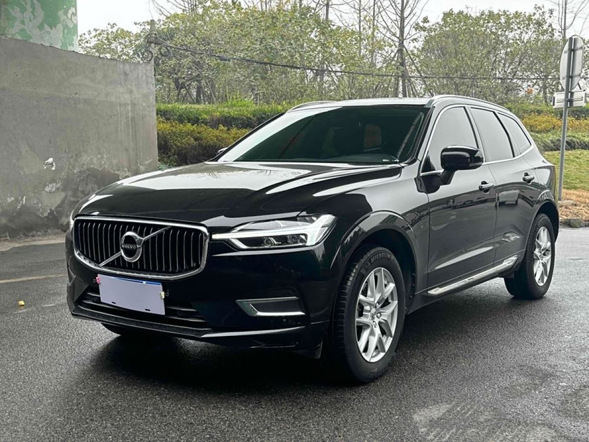 2020年7月沃爾沃 XC60  2021款 T5 四驅(qū)智逸豪華版