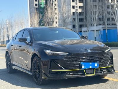 2023年2月 長(zhǎng)安 長(zhǎng)安UNI-V 1.5T 尊享型圖片