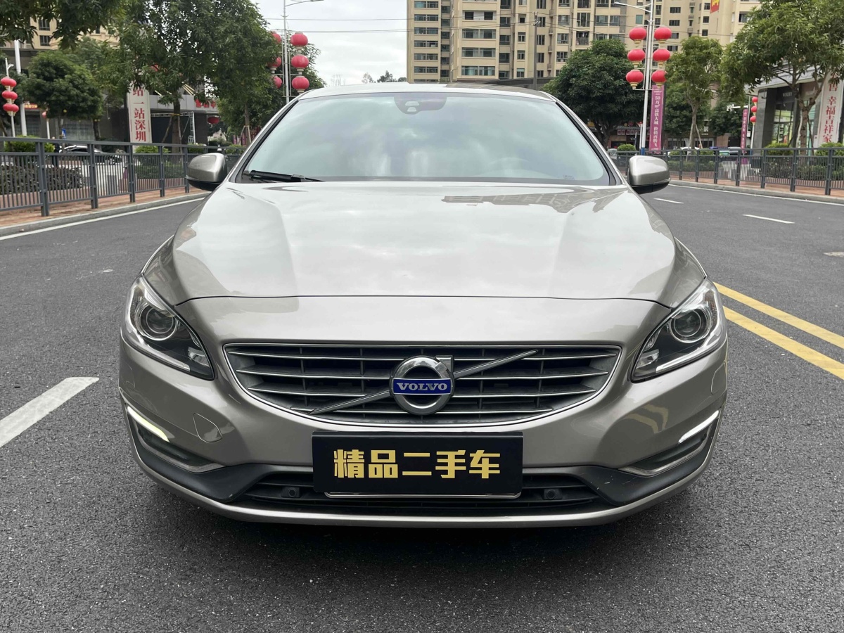 沃爾沃 S60  2016款 L 2.0T T4 智遠(yuǎn)版圖片