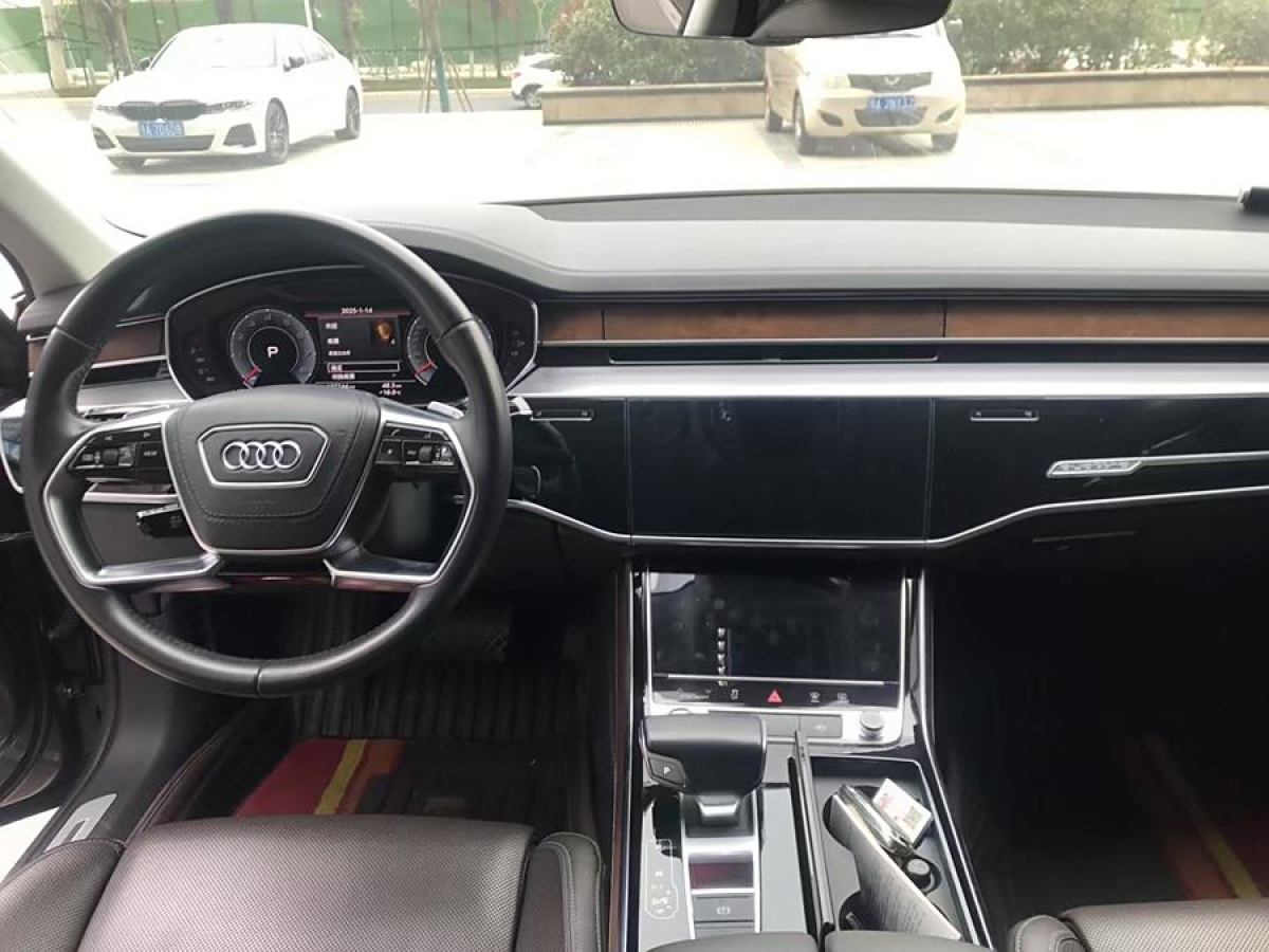 奧迪 奧迪A8  2018款 A8L 55 TFSI quattro豪華型圖片