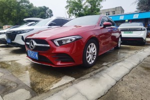 奔馳A級 奔馳 改款 A 200 L 運動轎車動感型