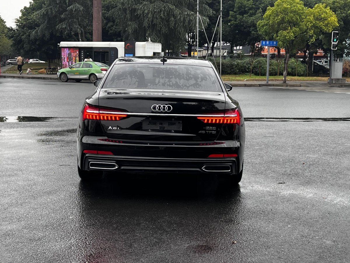 奧迪 奧迪A6L  2020款 45 TFSI 臻選動(dòng)感型圖片