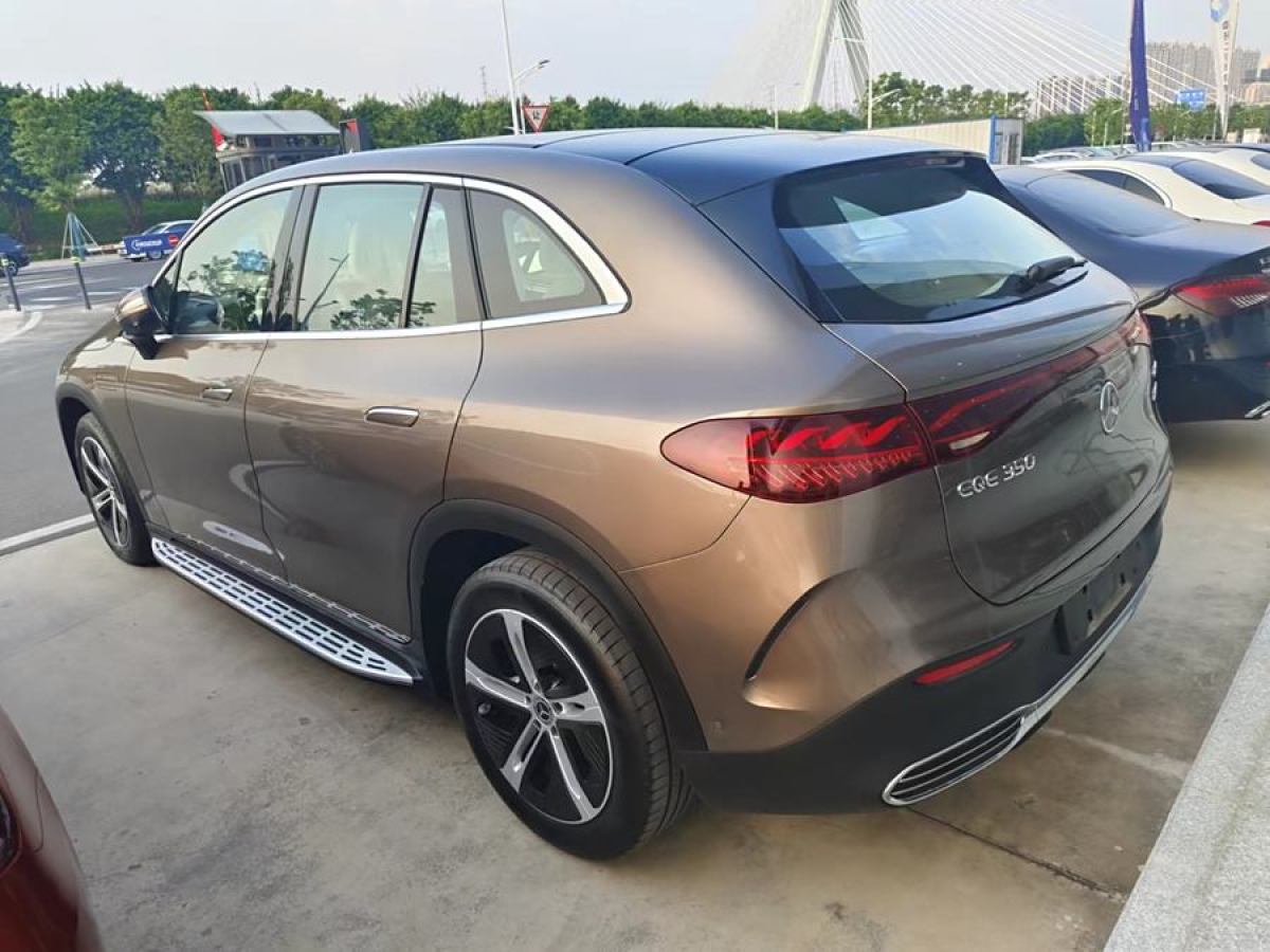 2023年7月奔馳 奔馳EQE SUV  2023款 350 4MATIC 先鋒版