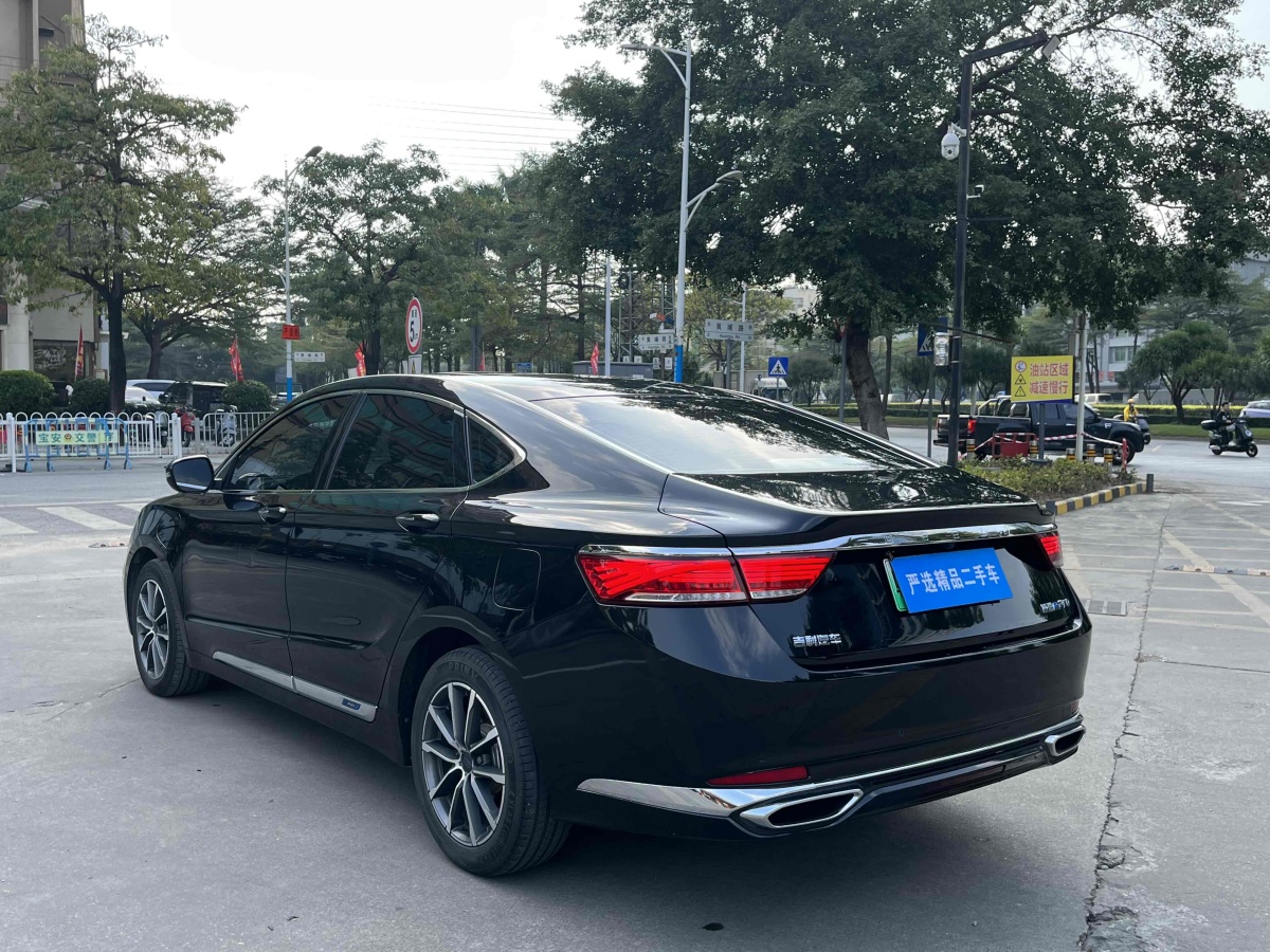 吉利 博瑞GE新能源  2022款 1.5T PHEV 里程升級(jí)版尊貴型圖片