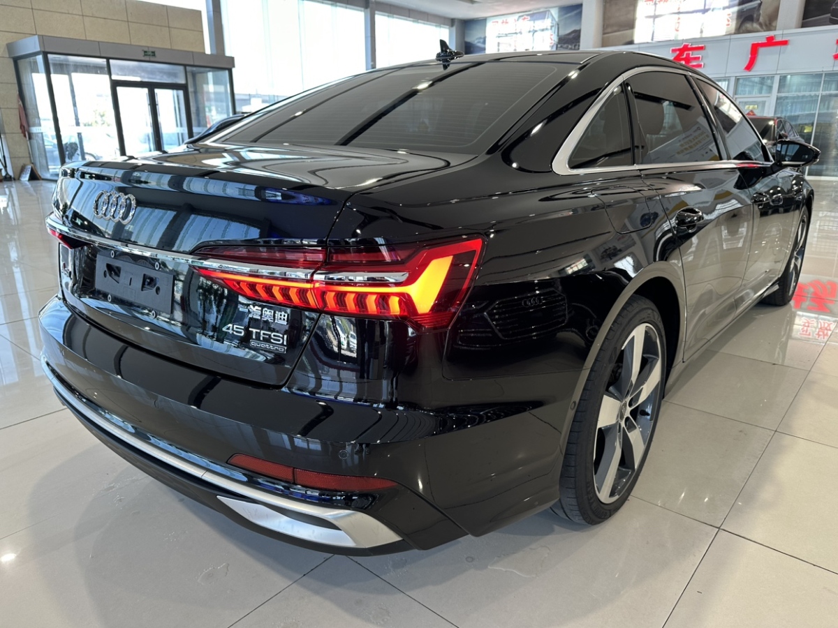 2023年1月奧迪 奧迪A6L  2023款 45 TFSI quattro 臻選動感型