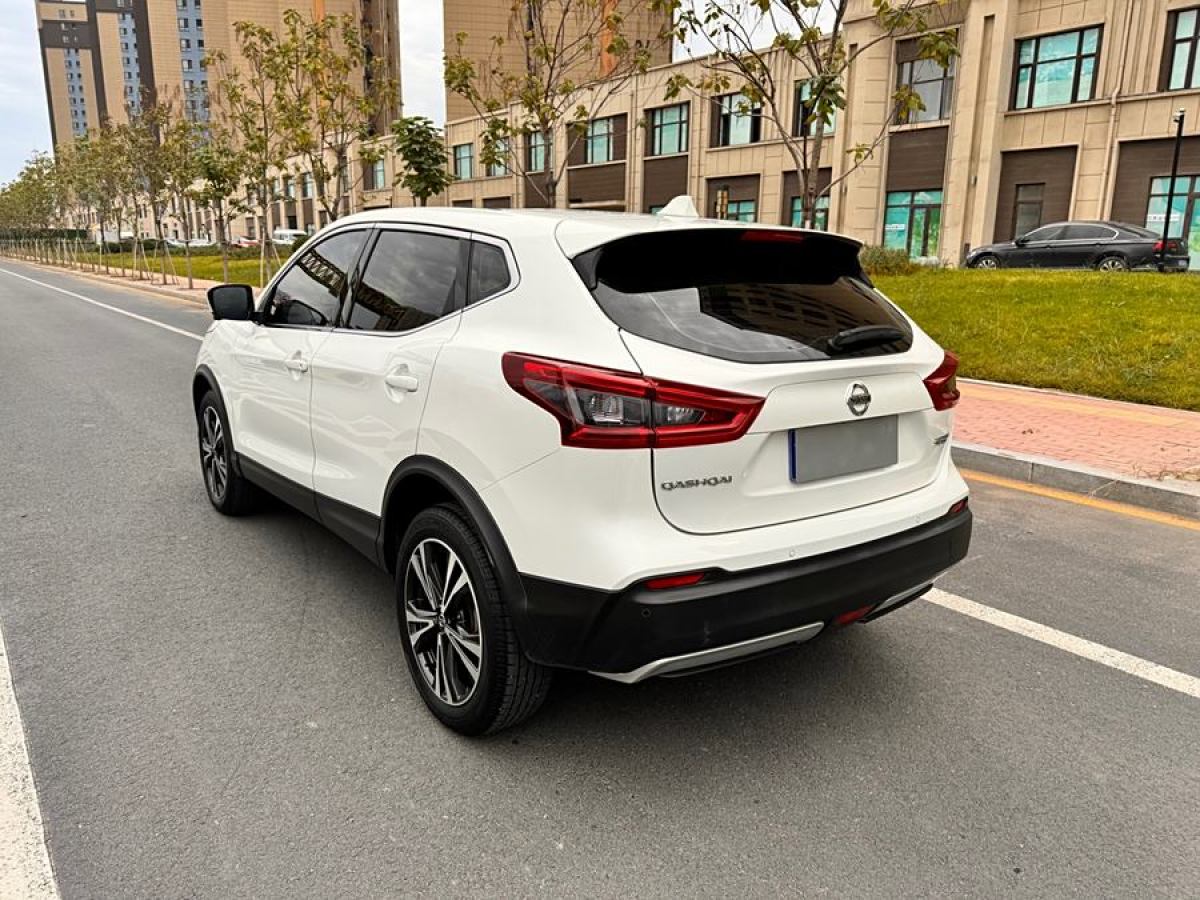 日產(chǎn) 逍客  2021款 2.0L CVT豪華版圖片