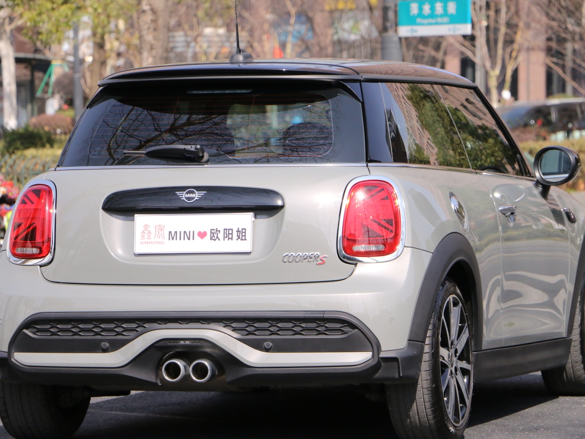 MINI MINI  2021款 2.0T COOPER S 經(jīng)典派圖片