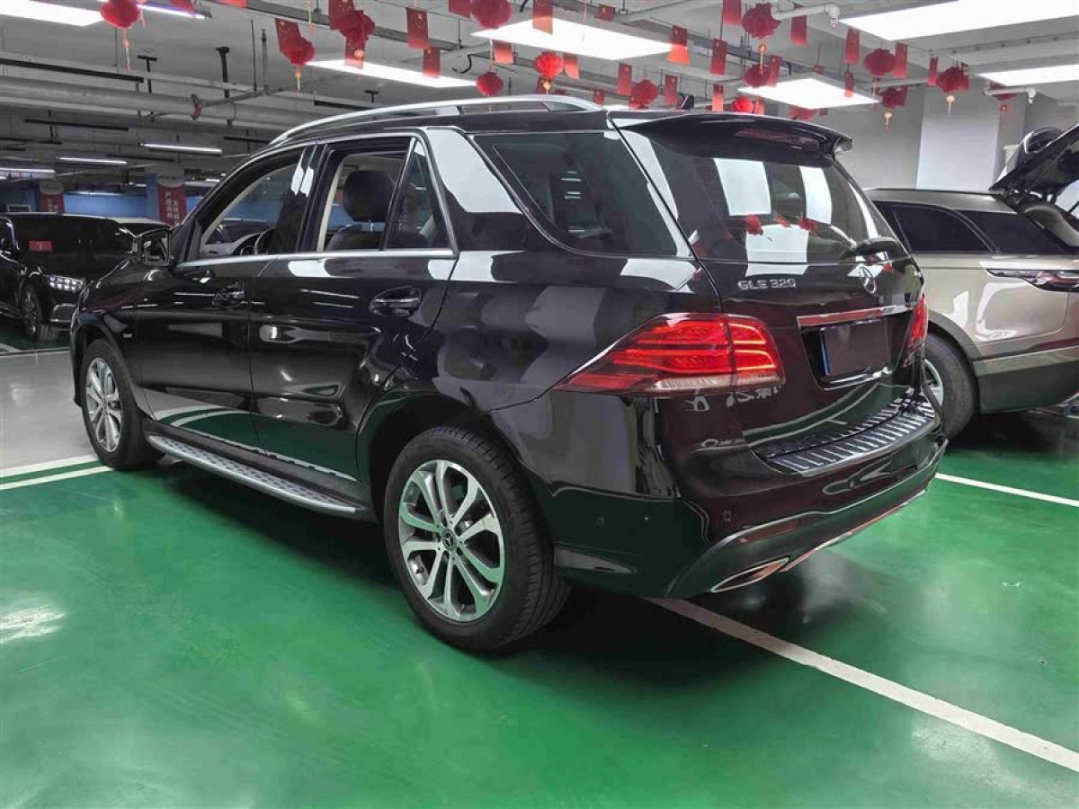 奔馳 奔馳GLE  2018款 GLE 320 4MATIC 動(dòng)感型臻藏版圖片