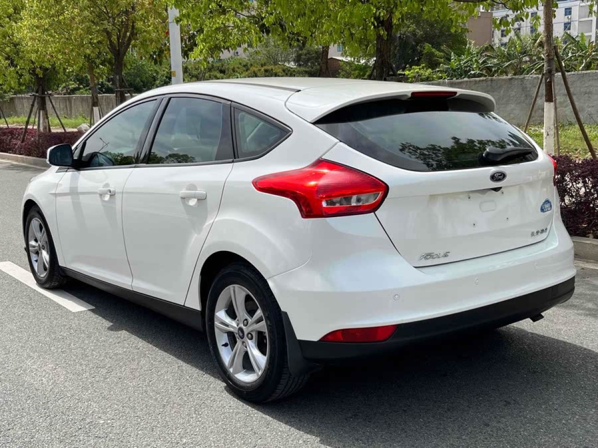 福特 ?？怂? 2017款 兩廂 1.6L 自動舒適型智行版圖片