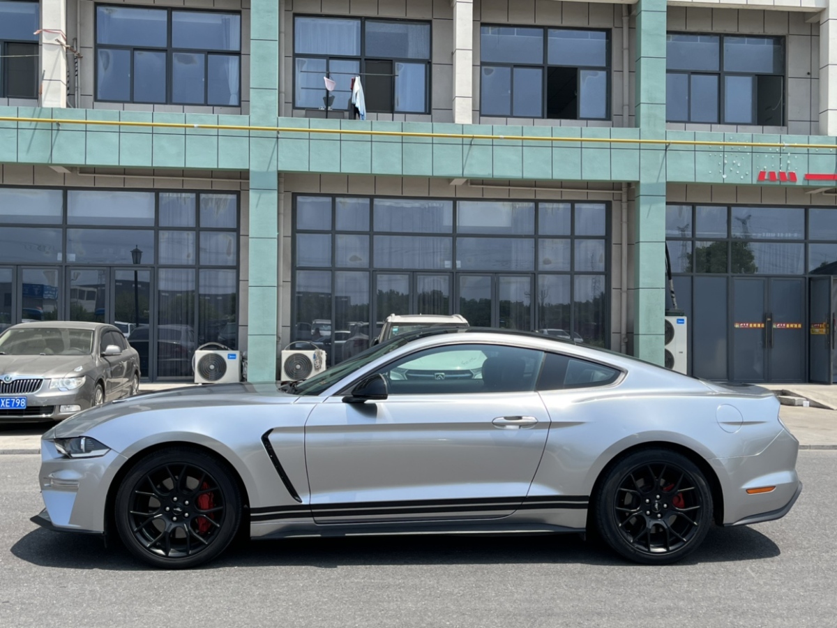 2020年5月福特 Mustang  2020款 2.3L EcoBoost 馳影性能進階版