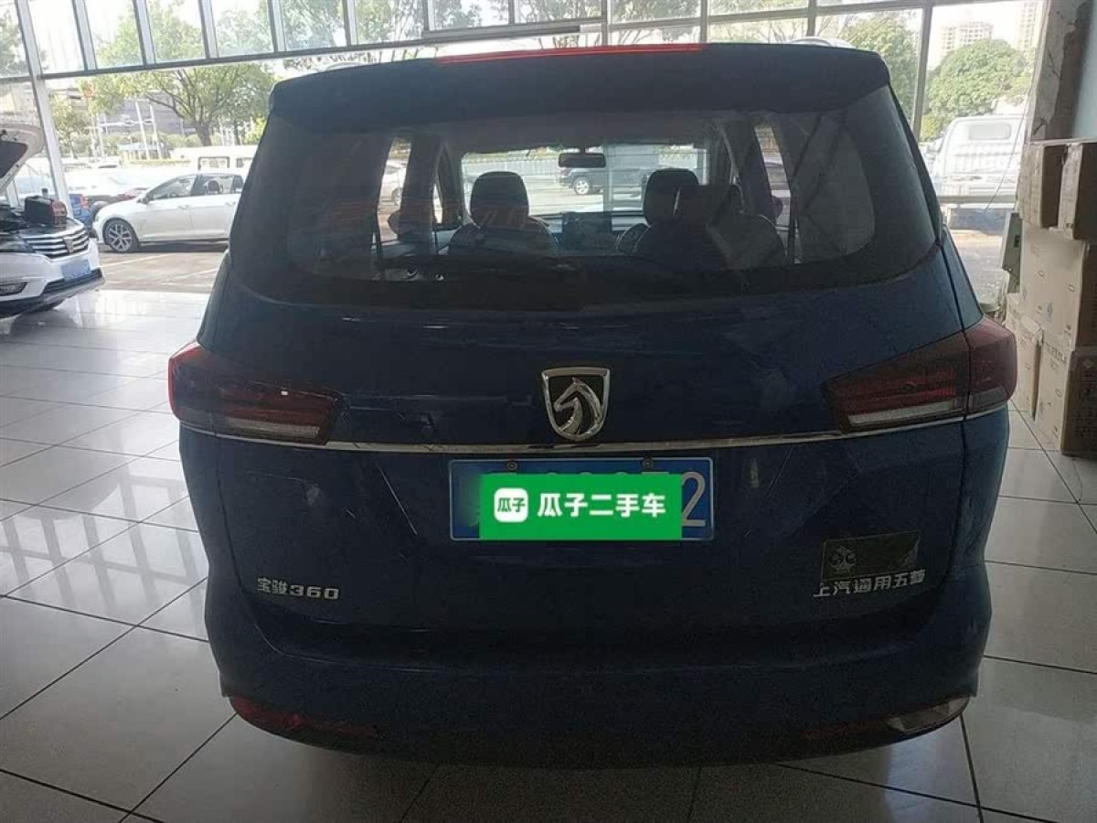 寶駿 360  2019款 改款 1.5L 手動(dòng)精英型 國(guó)VI圖片