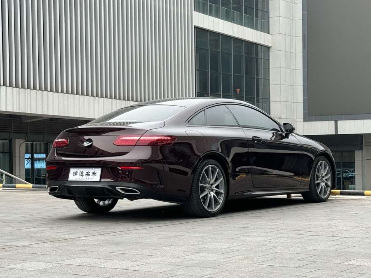 奔馳 奔馳E級(jí)  2021款 改款 E 260 轎跑車圖片