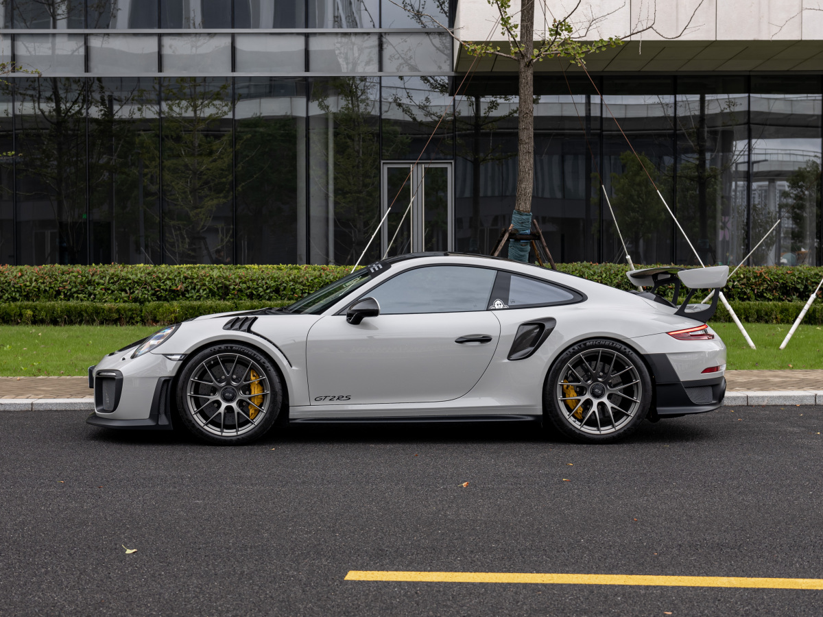 保時(shí)捷 911  2018款 GT2 RS 3.8T圖片