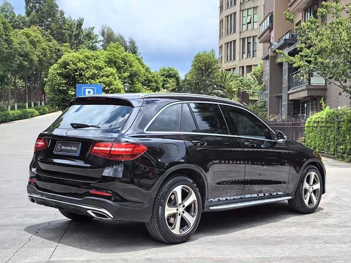 奔馳 奔馳GLC  2017款 GLC 300 4MATIC 動(dòng)感型圖片