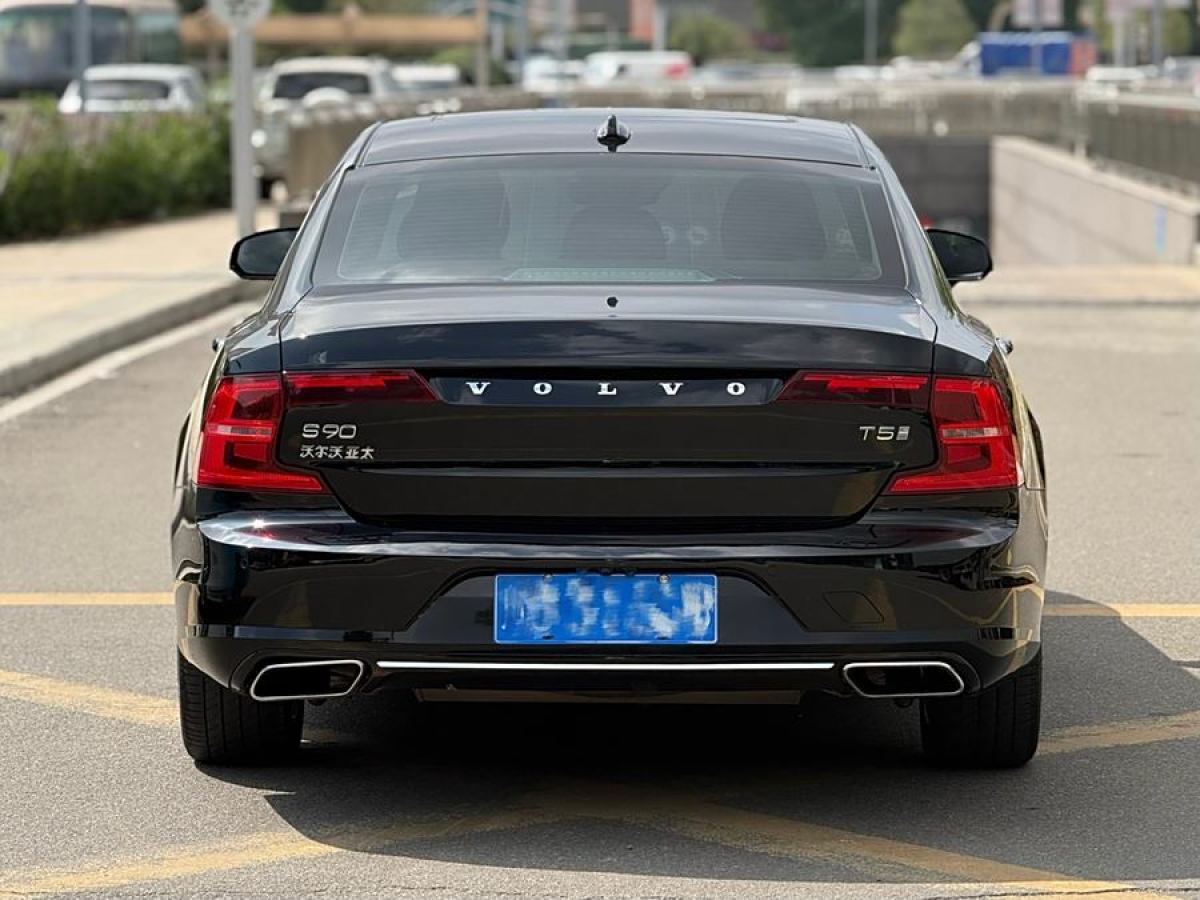 沃爾沃 S90  2019款 T5 智逸版圖片