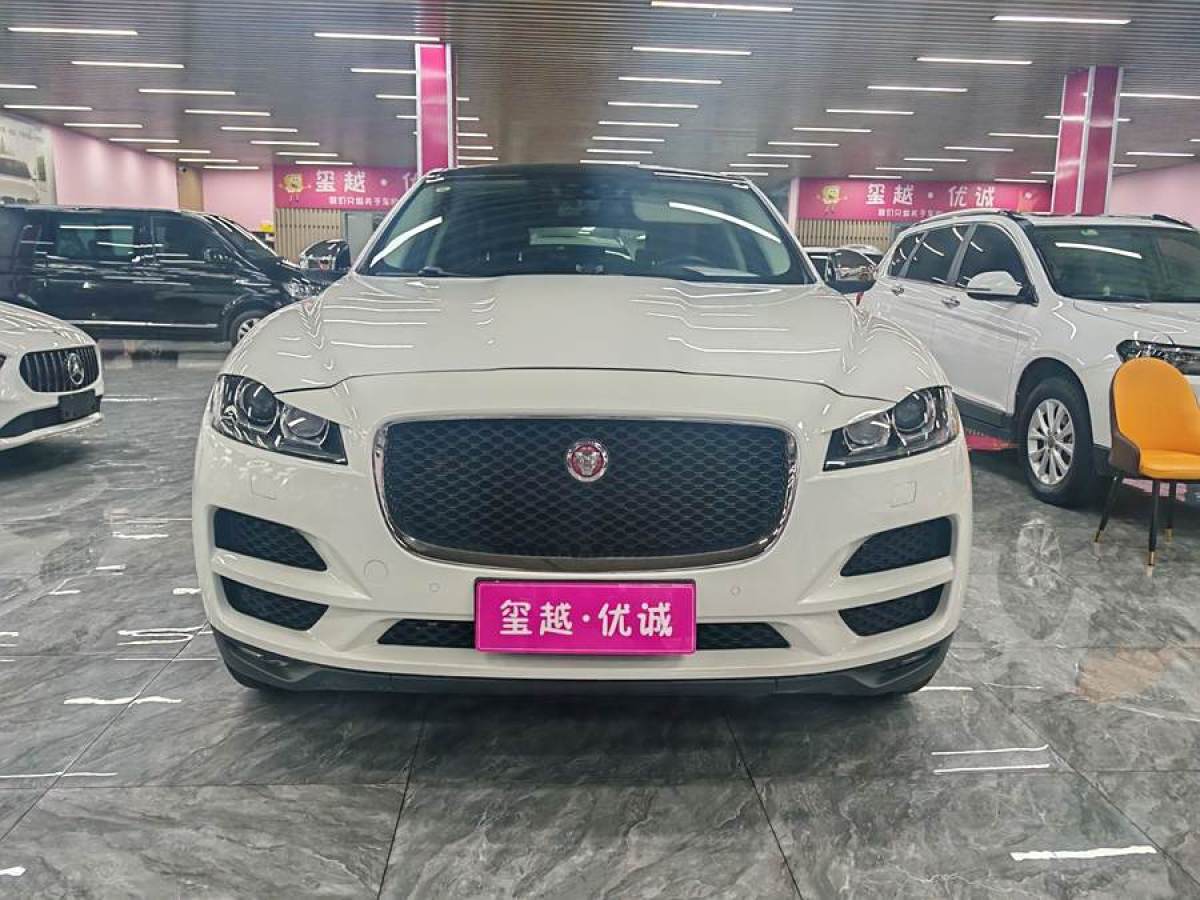 2018年9月捷豹 F-PACE  2018款 改款 2.0T 四驅(qū)R-Sport運動版