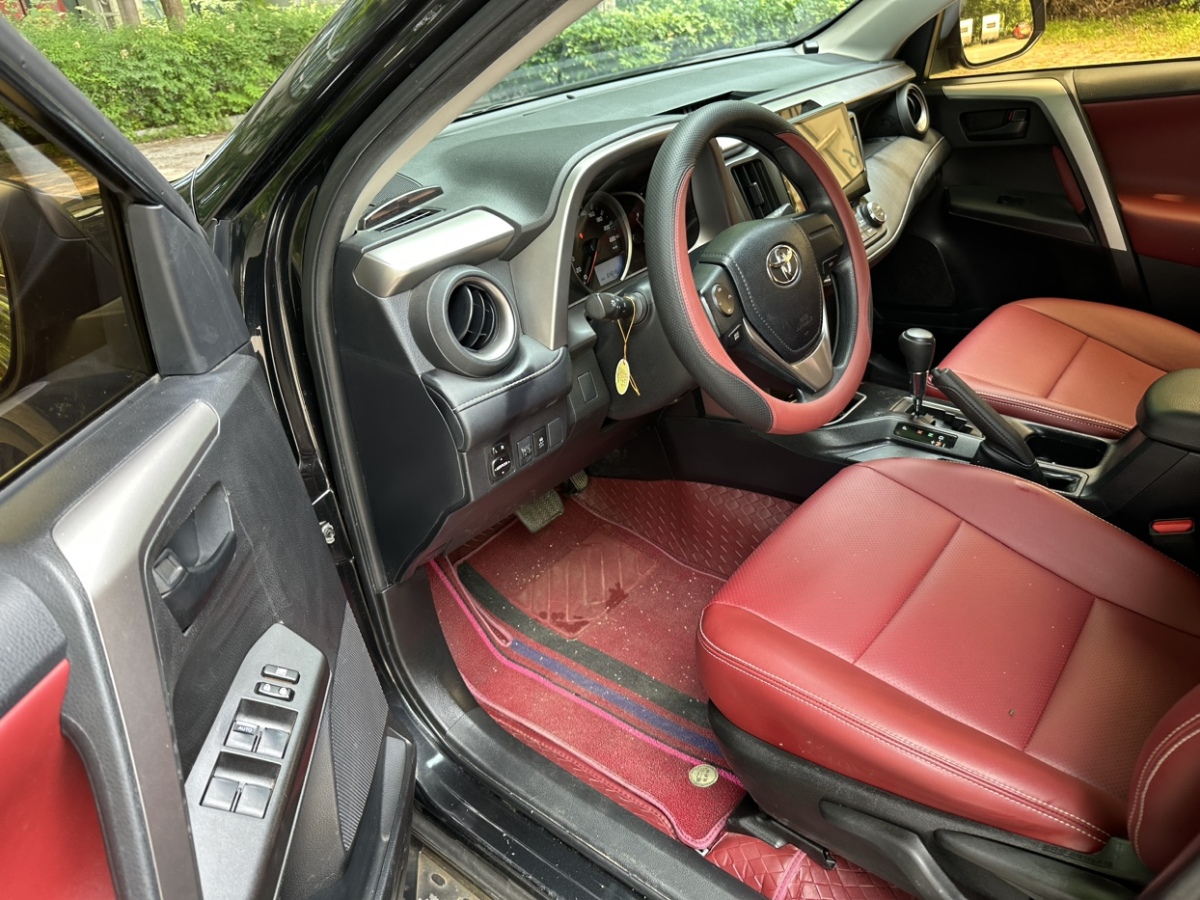 豐田 RAV4榮放  2019款  2.0L CVT兩驅(qū)舒適版 國(guó)VI圖片