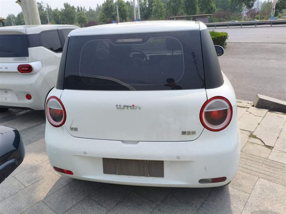 長(zhǎng)安 長(zhǎng)安Lumin  2022款 210km 香甜款圖片