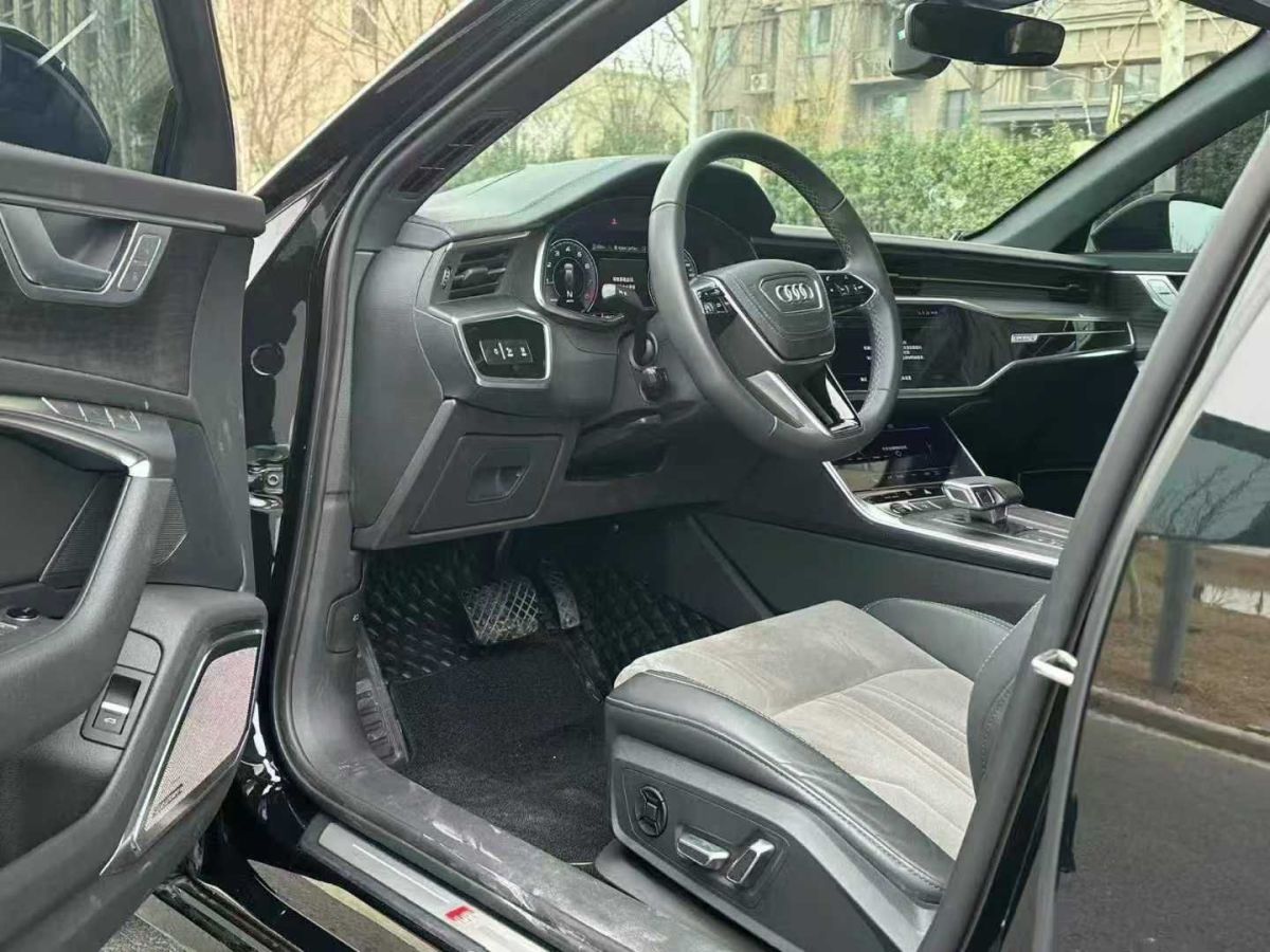奧迪 奧迪A6L  2024款 40 TFSI 豪華動感型圖片