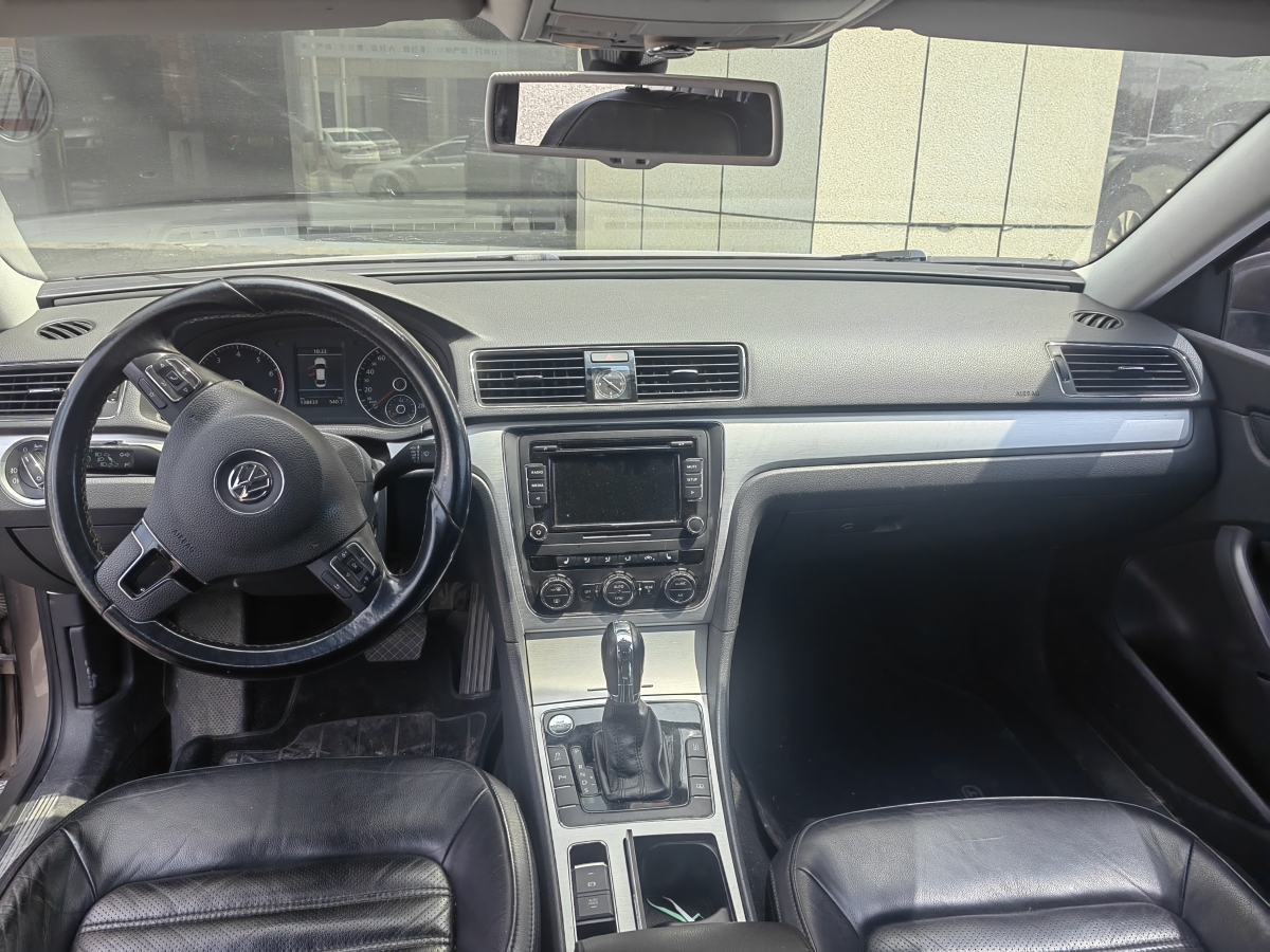 大眾 帕薩特  2014款 1.8TSI DSG御尊版圖片