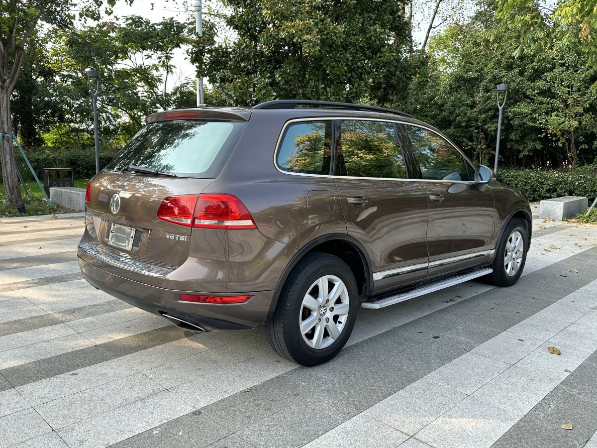 大眾 途銳  2011款 3.0TSI 標(biāo)配型圖片