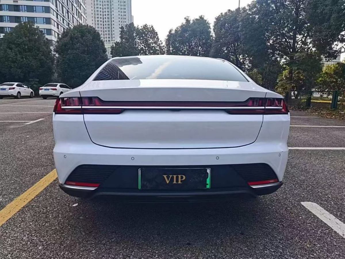 比亞迪 漢  2021款 EV 標準續(xù)航版豪華型圖片