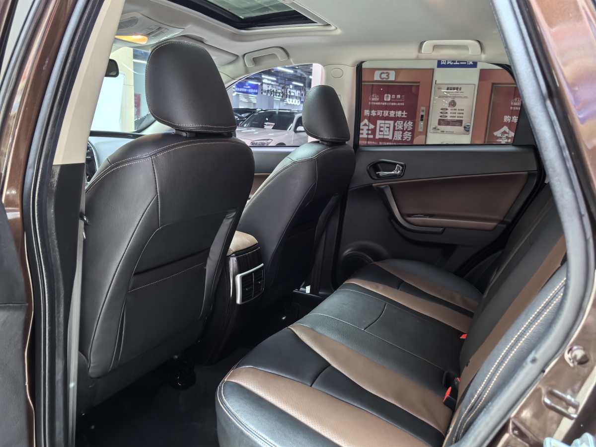 廣汽傳祺 GS5 Super  2016款 1.8T 自動四驅(qū)周年紀念版圖片
