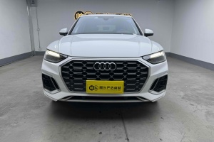 奧迪Q5L 奧迪 改款 45T 豪華動感型