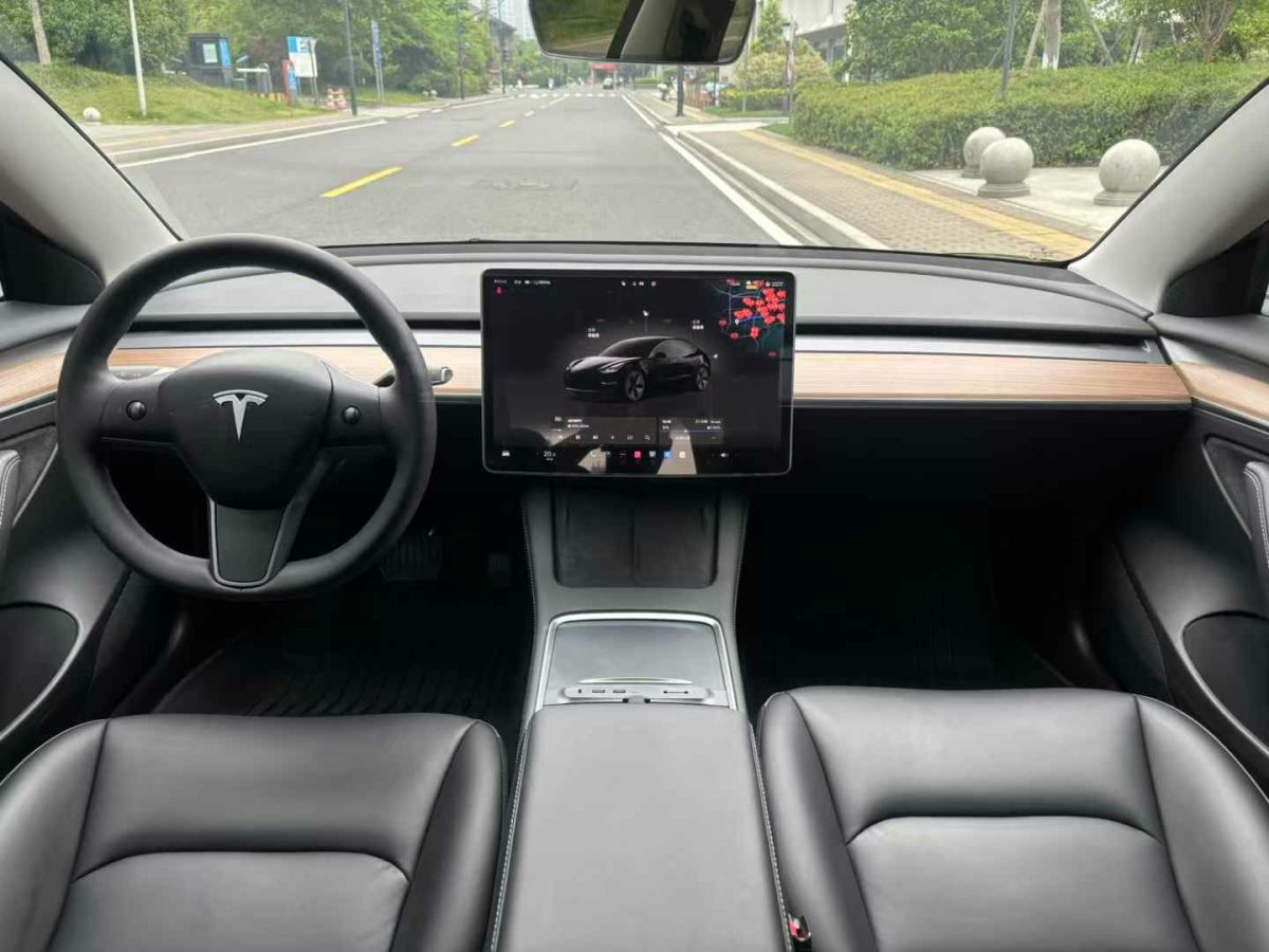 特斯拉 Model S  2023款 三電機全輪驅(qū)動 Plaid版圖片