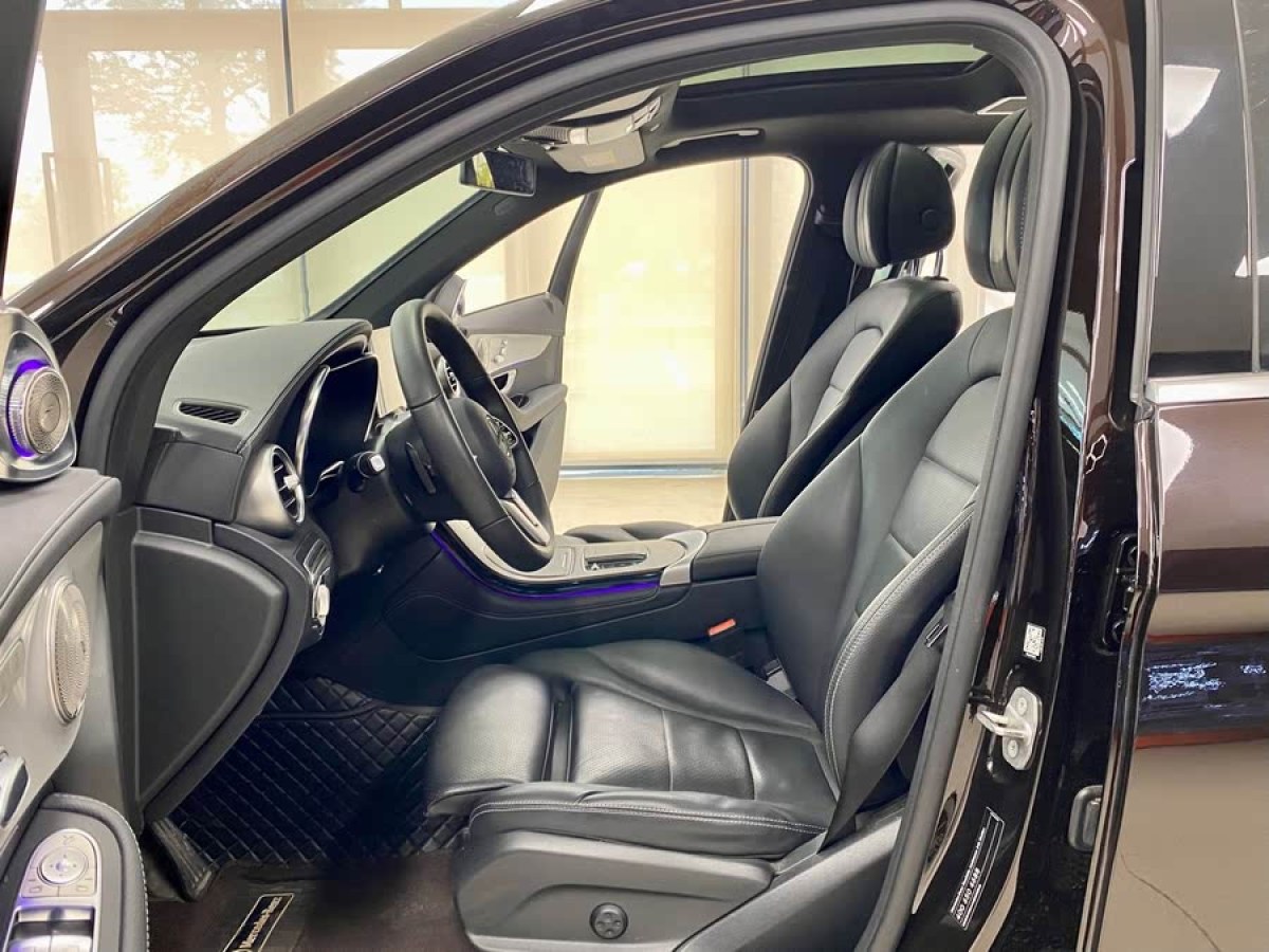 奔馳 奔馳GLC  2018款 改款 GLC 260 4MATIC 動感型圖片