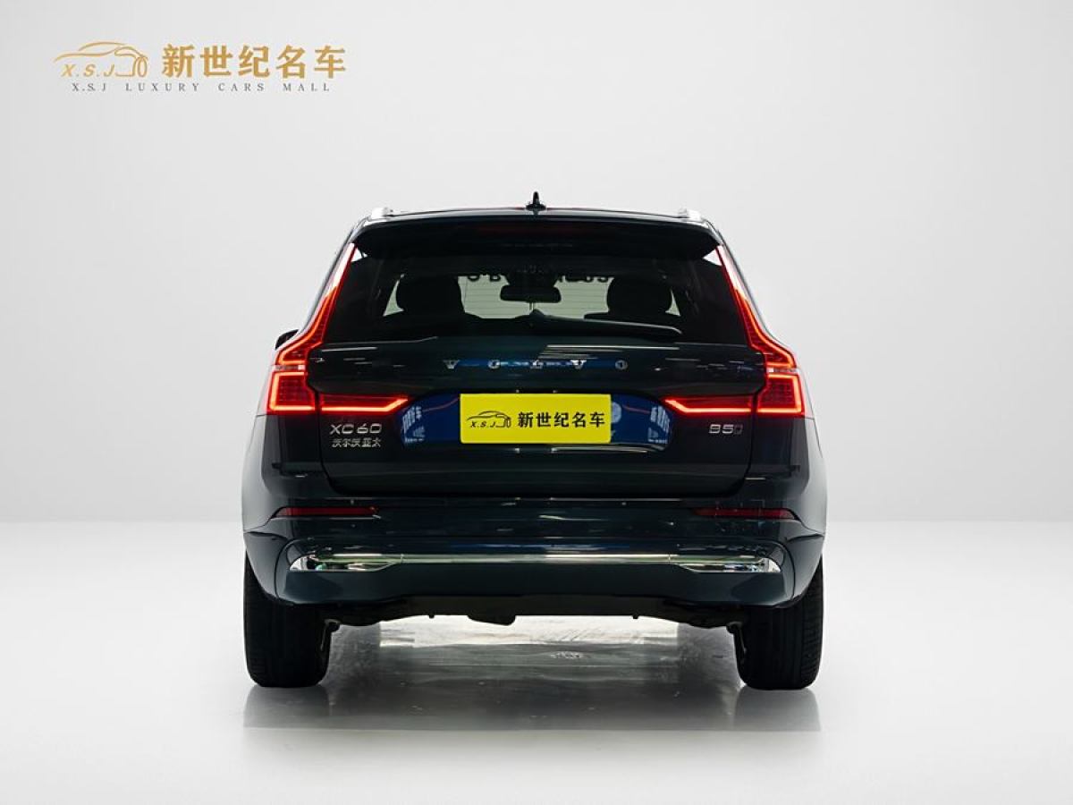 沃爾沃 XC60  2022款 B5 四驅智逸豪華版圖片