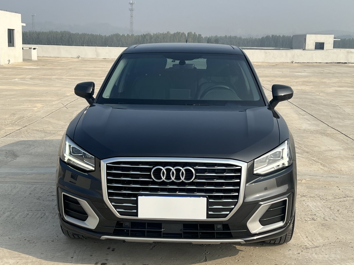 2019年11月奧迪 奧迪Q2L  2018款  35TFSI 時(shí)尚致雅型 國(guó)VI