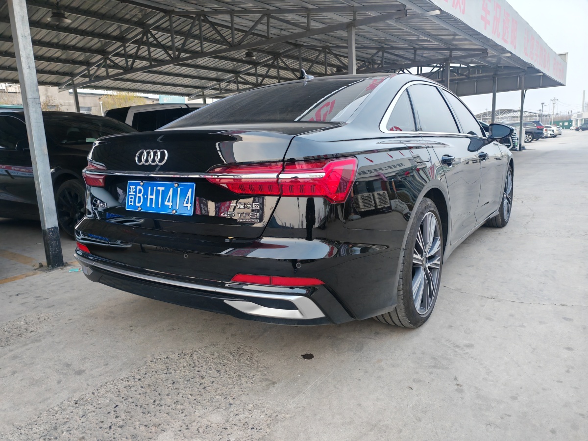 奧迪 奧迪A6L  2024款 45 TFSI quattro 臻選動(dòng)感型圖片