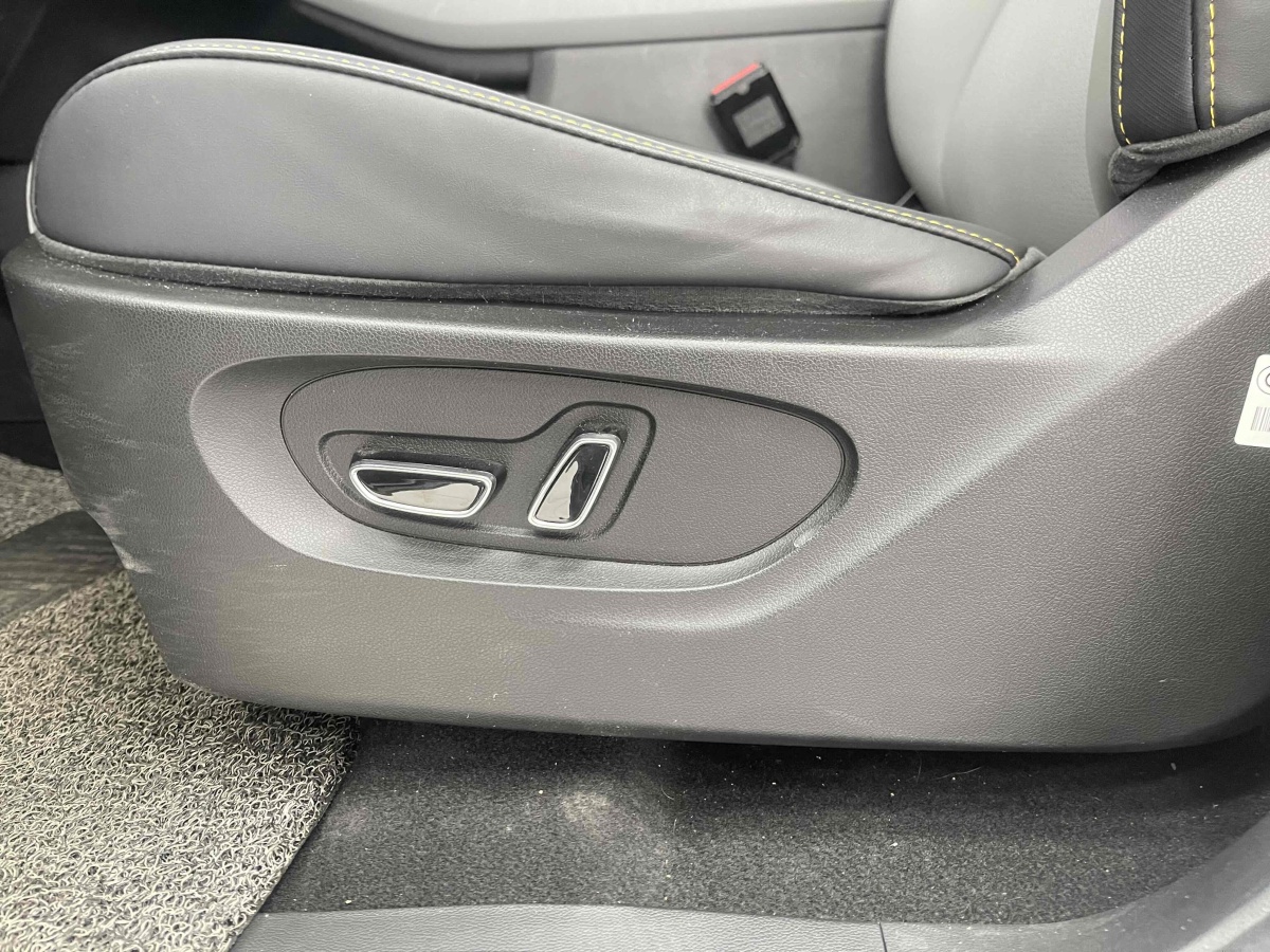 2021年9月埃安 AION Y  2021款 70 科技活力版