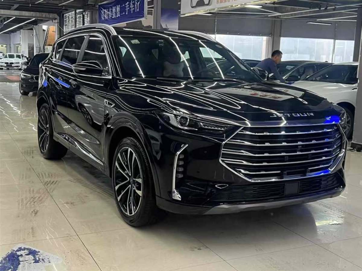 捷途 捷途X70 PLUS  2023款 1.5T DCT勇者PLUS 7座圖片