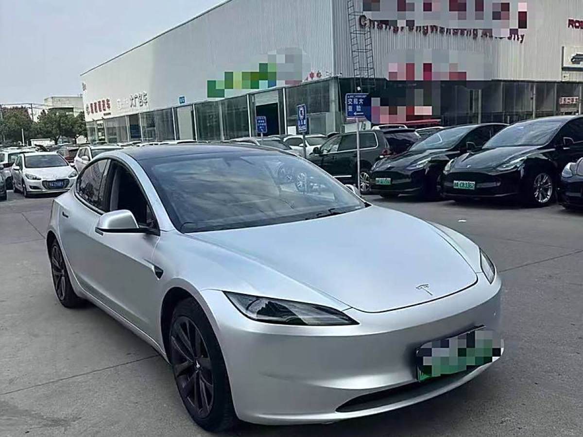 特斯拉 Model Y  2023款 后輪驅(qū)動(dòng)版圖片