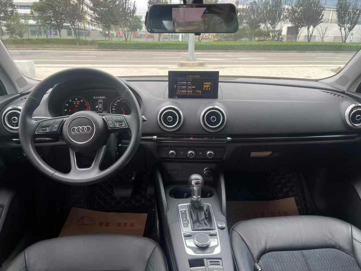 奧迪 奧迪A3  2018款 A3 1.4T 35TFSI Limousine時(shí)尚型圖片