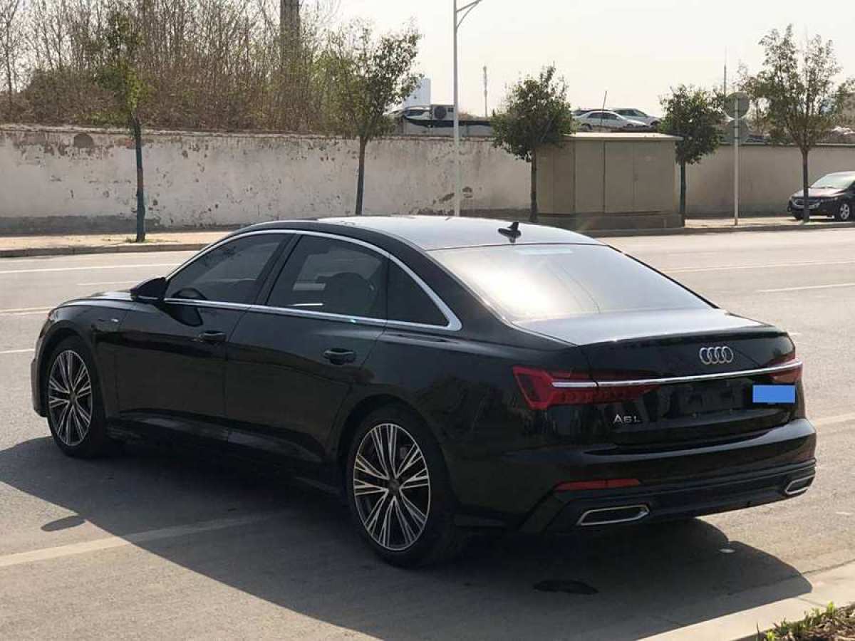 奧迪 奧迪A6L  2021款 45 TFSI quattro 臻選動感型圖片