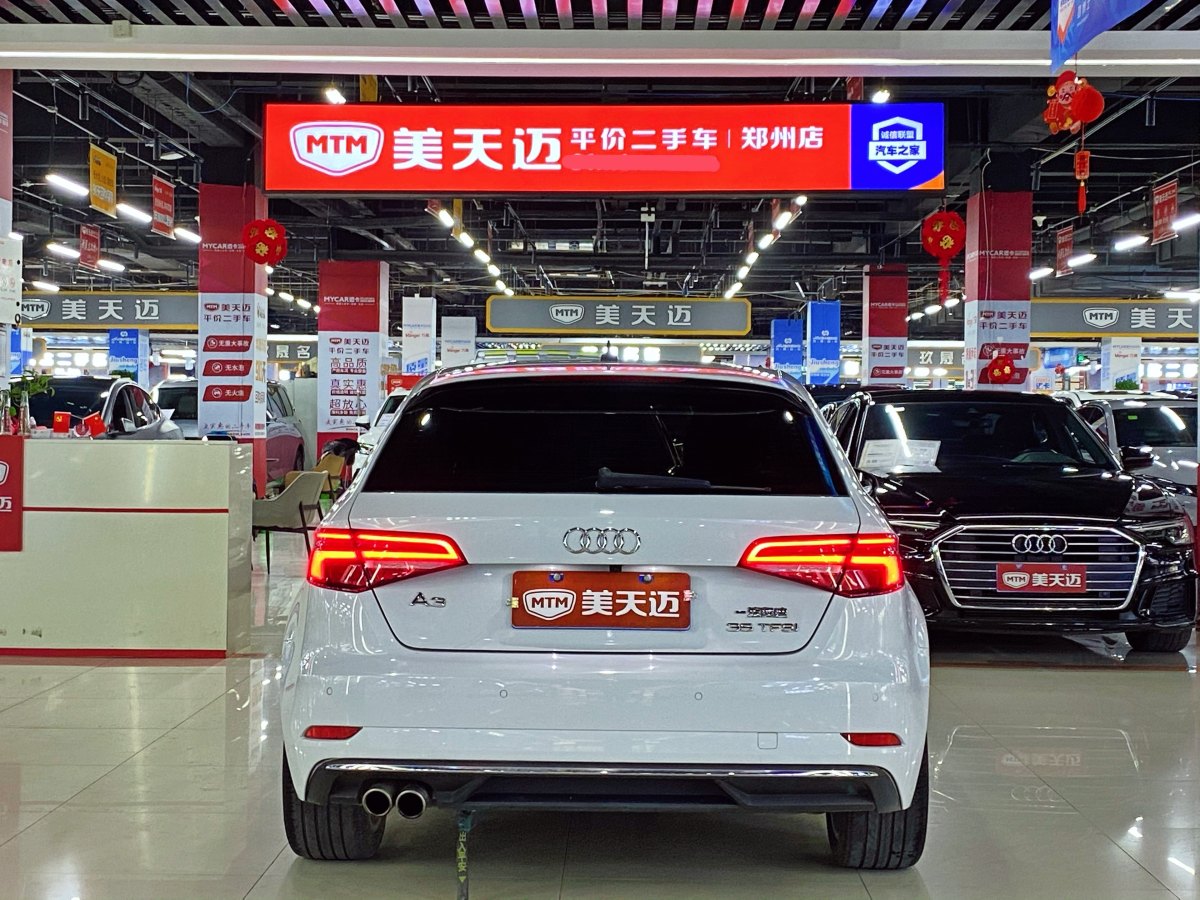 奧迪 奧迪A3  2019款 Sportback 35 TFSI 進(jìn)取型 國(guó)VI圖片