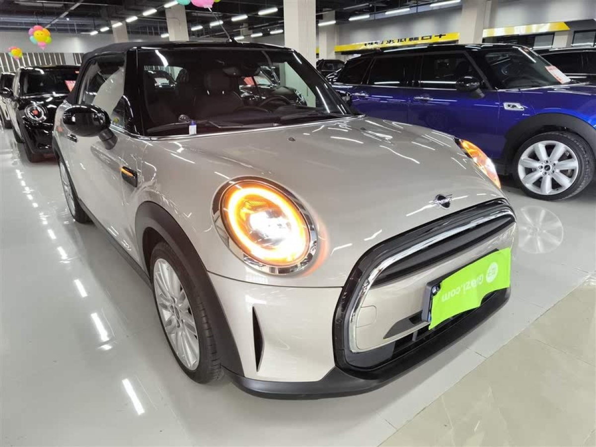 MINI MINI  2022款 改款 1.5T COOPER CABRIO 經(jīng)典派圖片