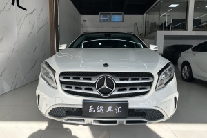 奔馳GLA 奔馳 GLA 200 時(shí)尚型