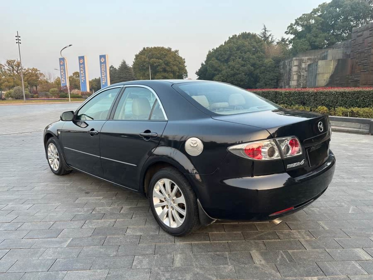 馬自達(dá) 馬自達(dá)6  2012款 2.0L 自動(dòng)超豪華型圖片