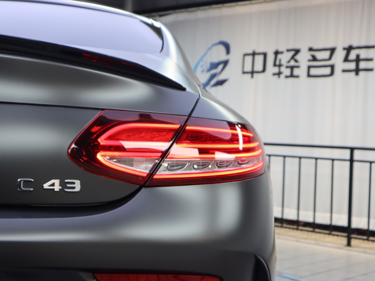 奔馳 奔馳C級AMG  2019款 AMG C 43 4MATIC 轎跑車圖片