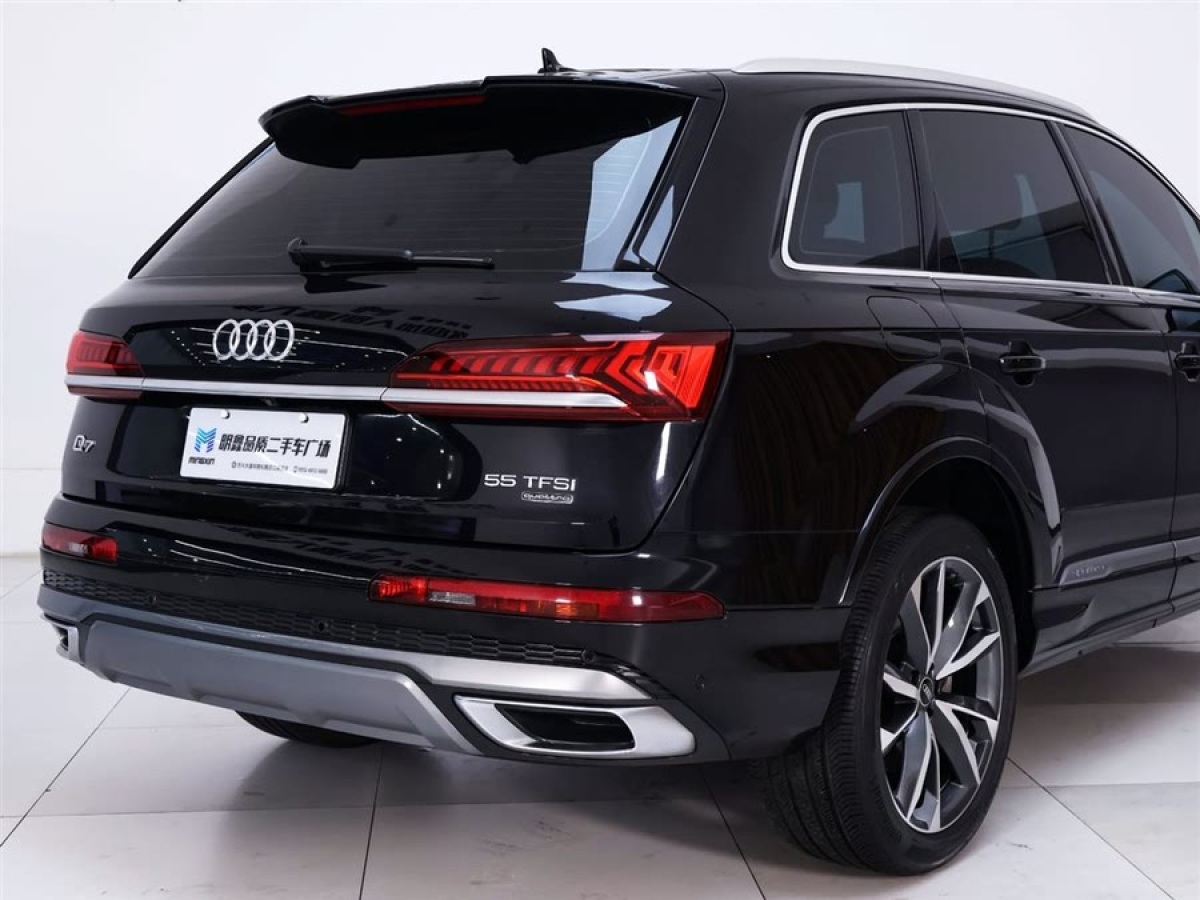 奧迪 奧迪Q7  2023款 55 TFSI quattro S line運動型圖片