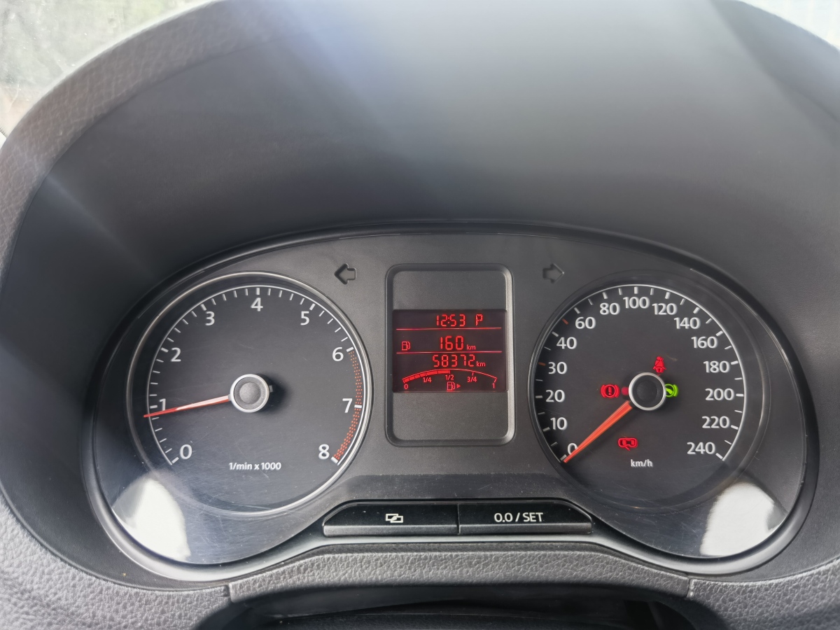 大眾 Polo  2011款 1.6L 自動致酷版圖片