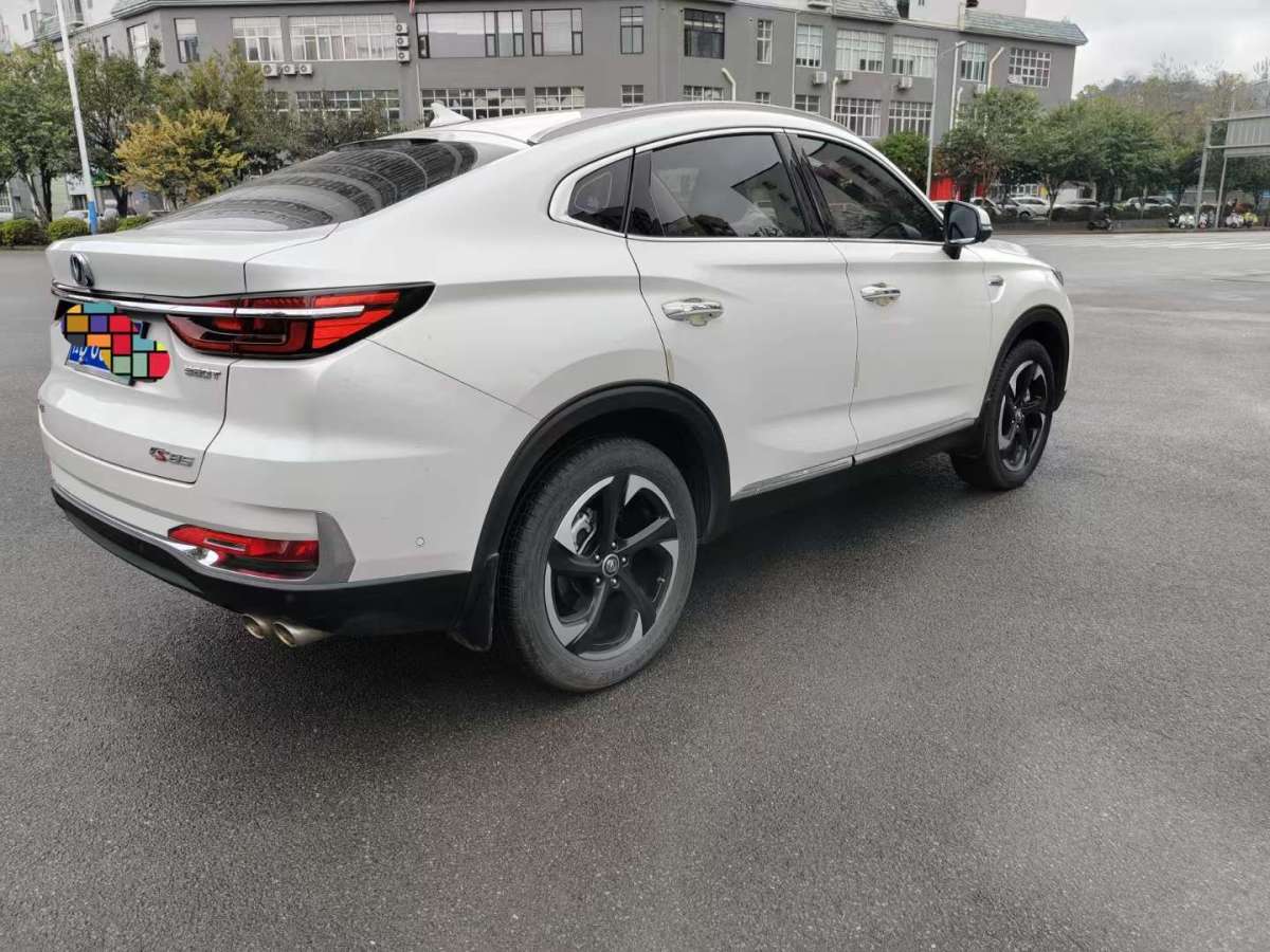 長(zhǎng)安 CS85 COUPE  2019款  2.0T 動(dòng)版 國(guó)VI圖片