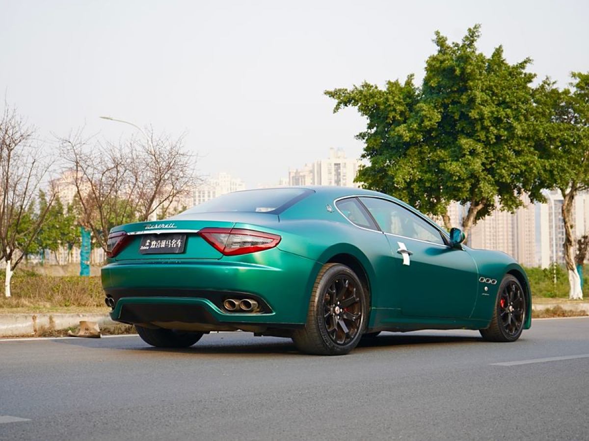 瑪莎拉蒂 GranTurismo  2007款 4.2L 標(biāo)準(zhǔn)版圖片