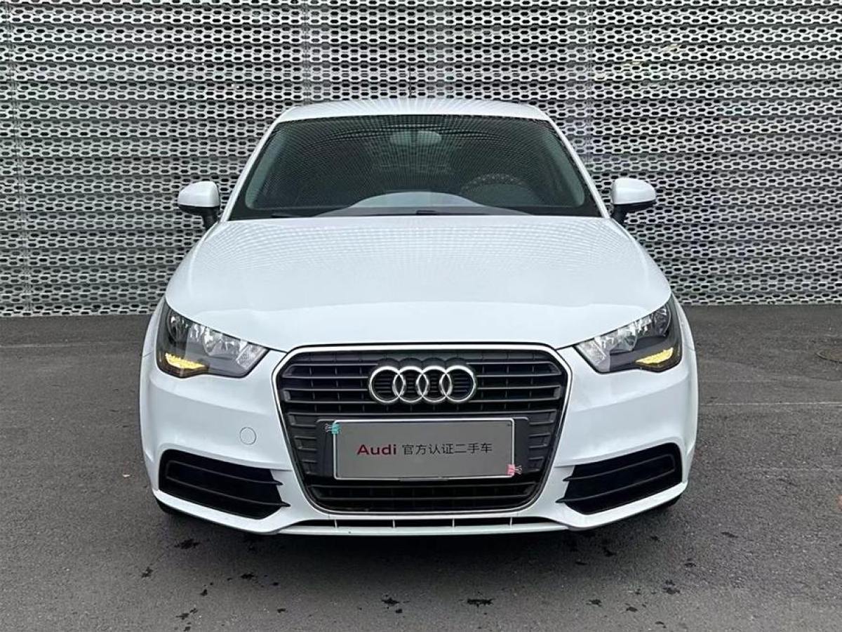 奧迪 奧迪A1  2014款 30 TFSI Sportback時尚型圖片